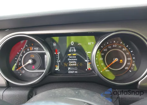 2020 Jeep Wrangler Unlimited Sahara 4X4 z USA, uszkodzony, nr VIN 1C4HJXEG1LW235801